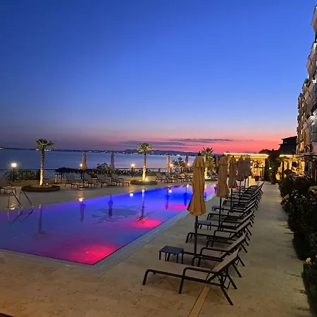 Onyx 2 Private Beach شقة *